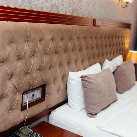 באקו Capitol Hotel מראה חיצוני תמונה