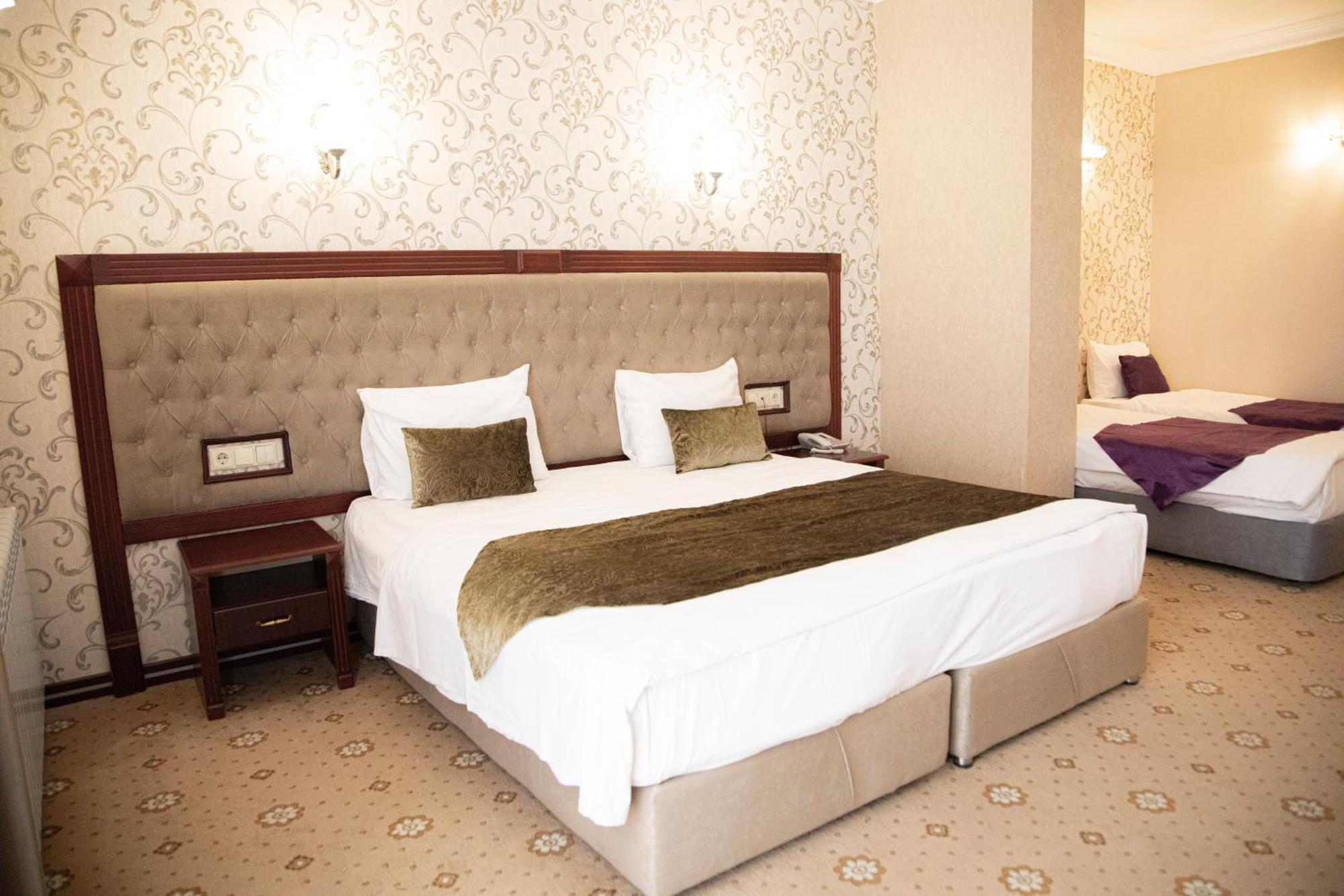 באקו Capitol Hotel מראה חיצוני תמונה
