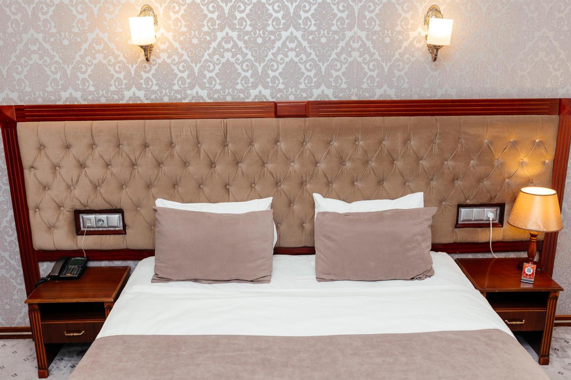 באקו Capitol Hotel מראה חיצוני תמונה