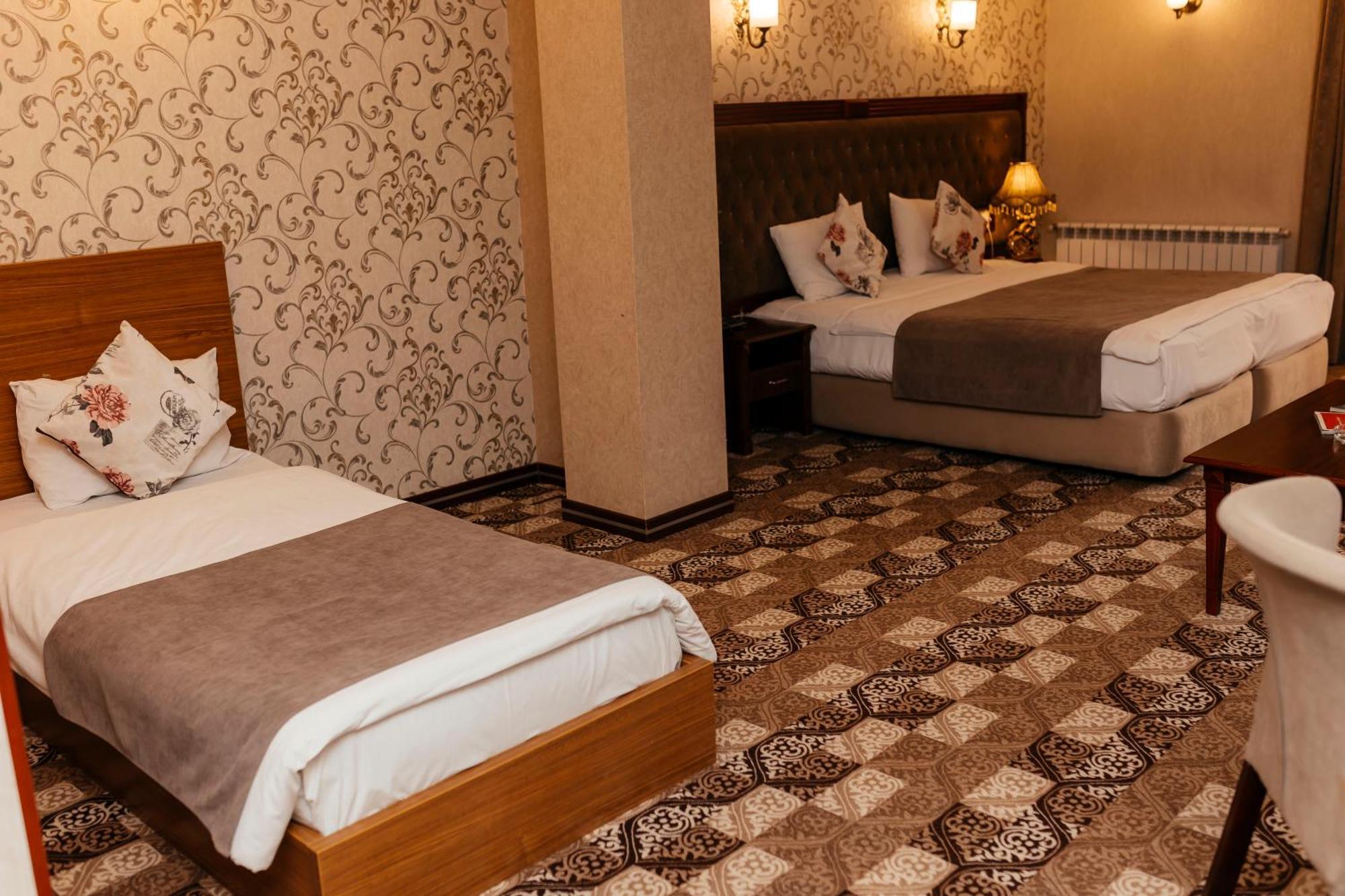 באקו Capitol Hotel מראה חיצוני תמונה