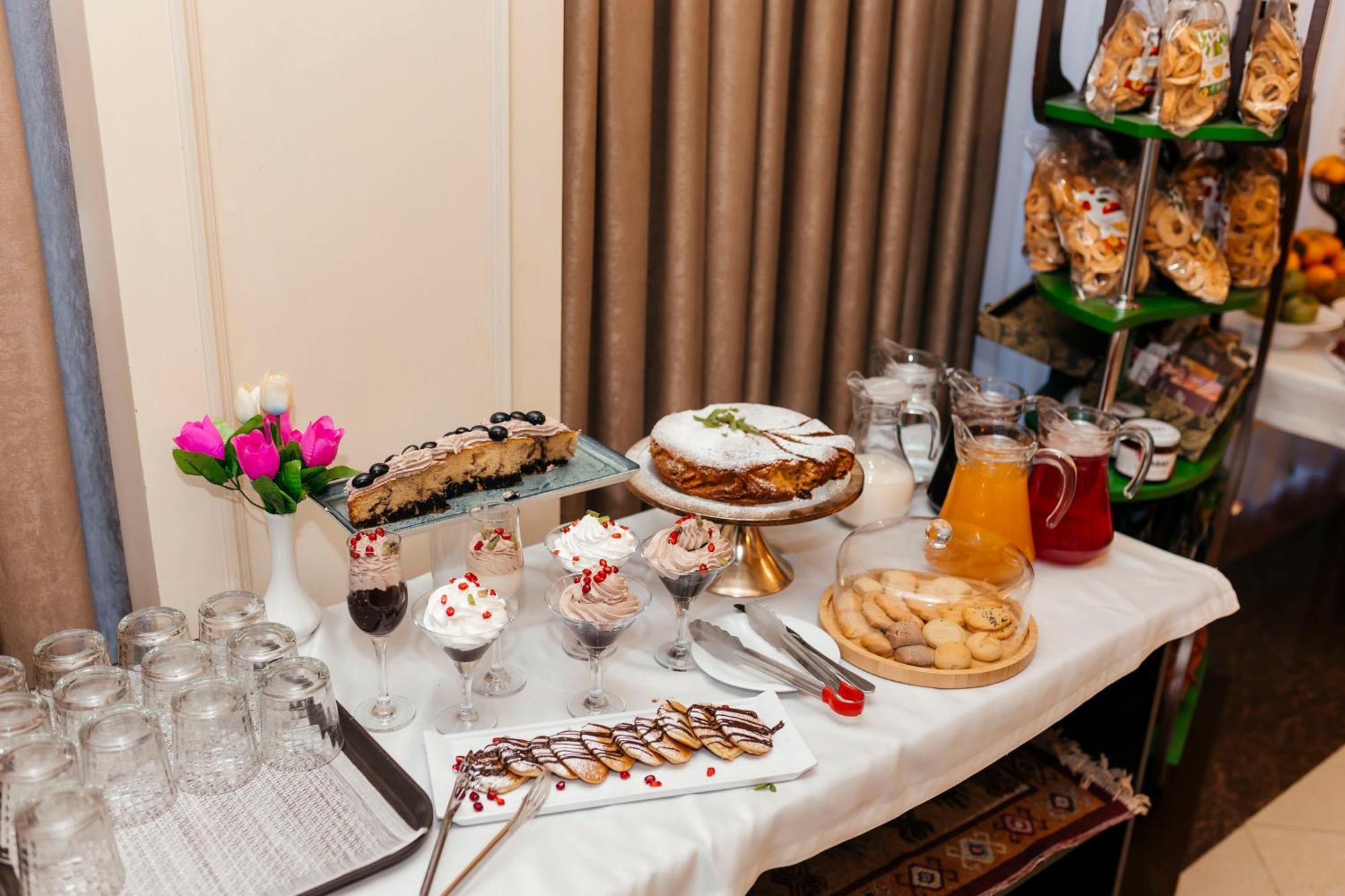 באקו Capitol Hotel מראה חיצוני תמונה