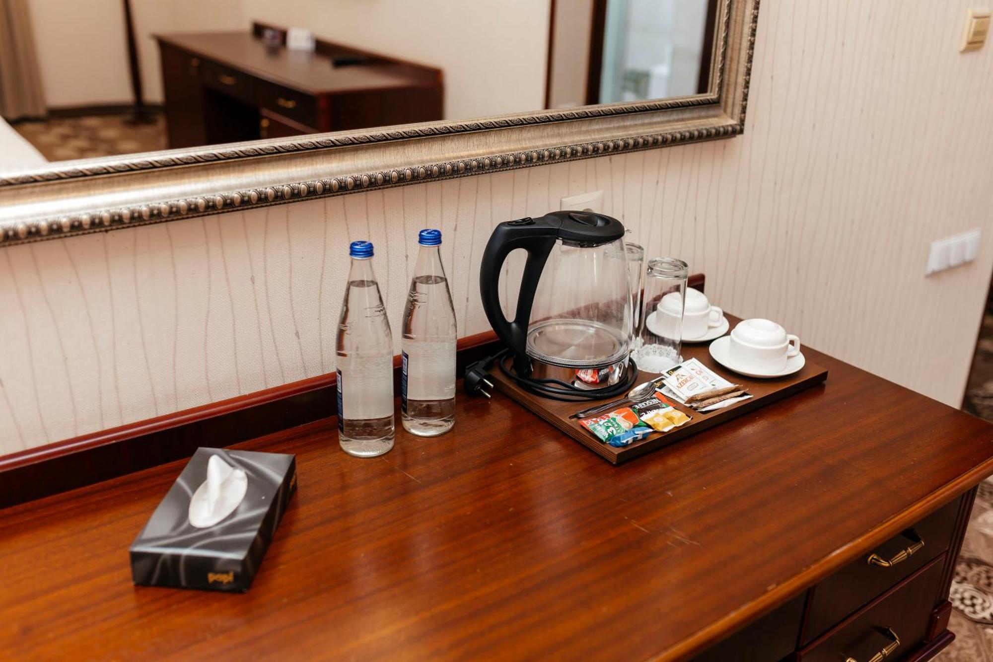 באקו Capitol Hotel מראה חיצוני תמונה